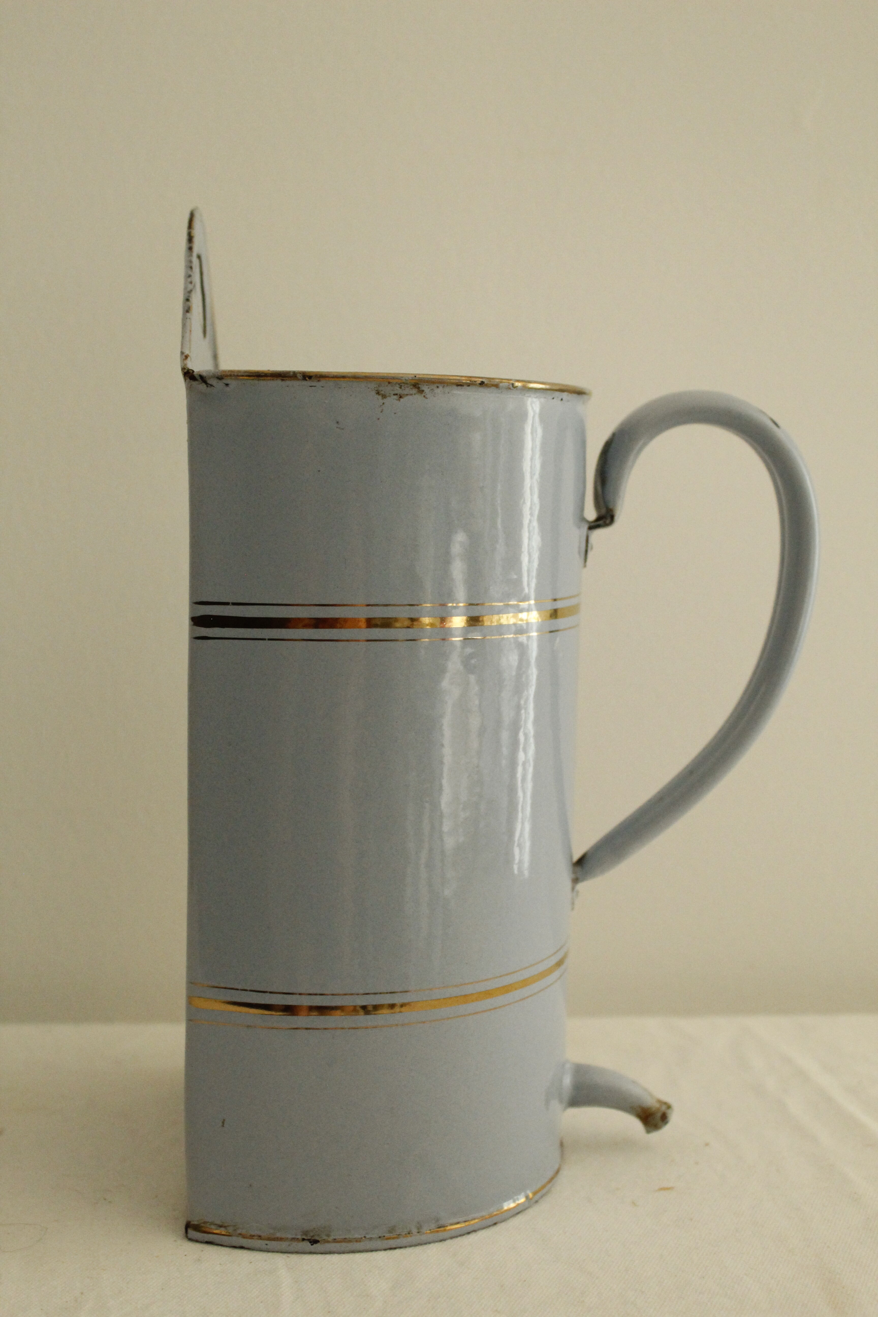 Enamelled metal fountain - light blue and gold