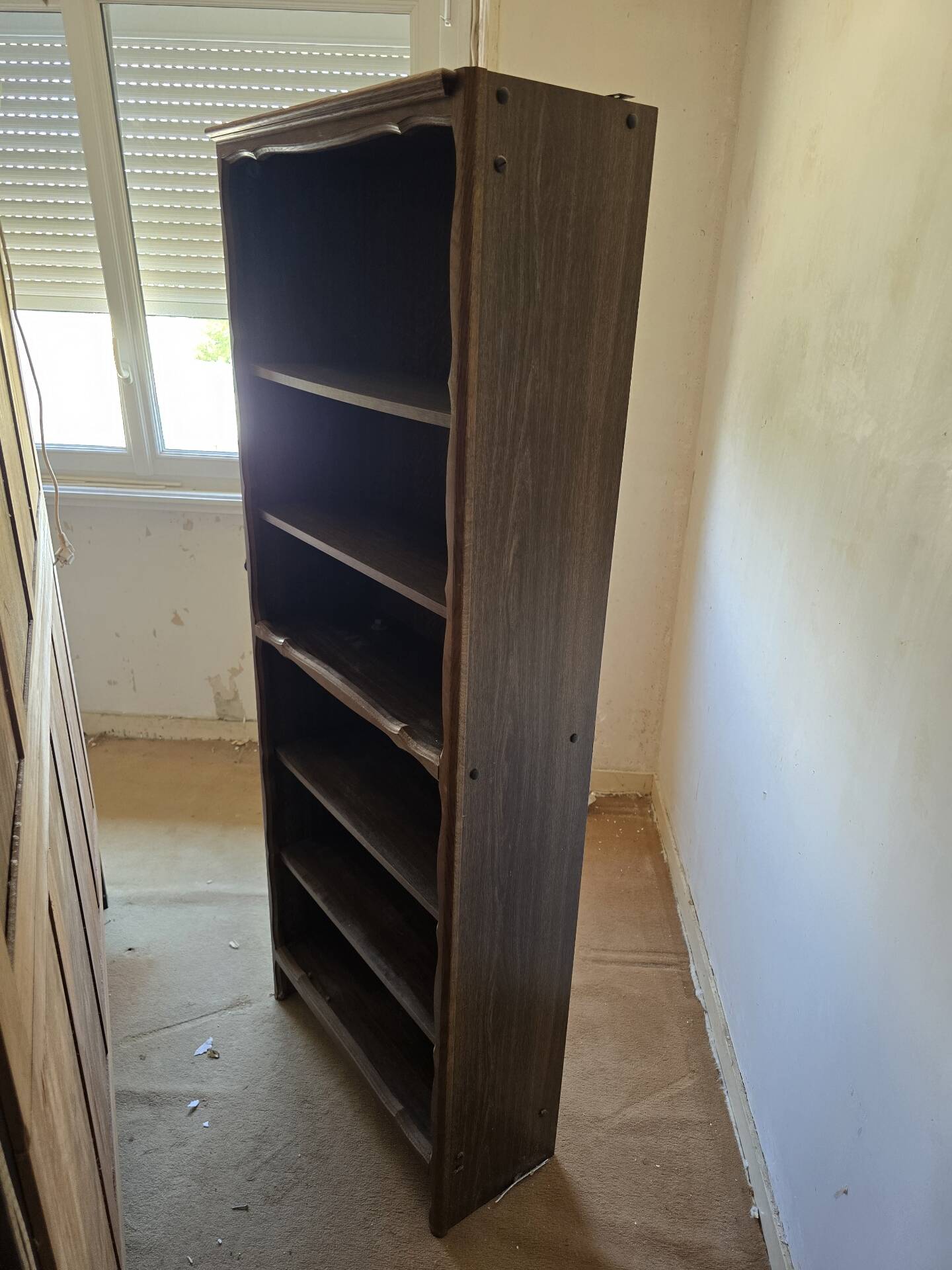 Rustic bookshelf – 180 × 70 × 29 cm