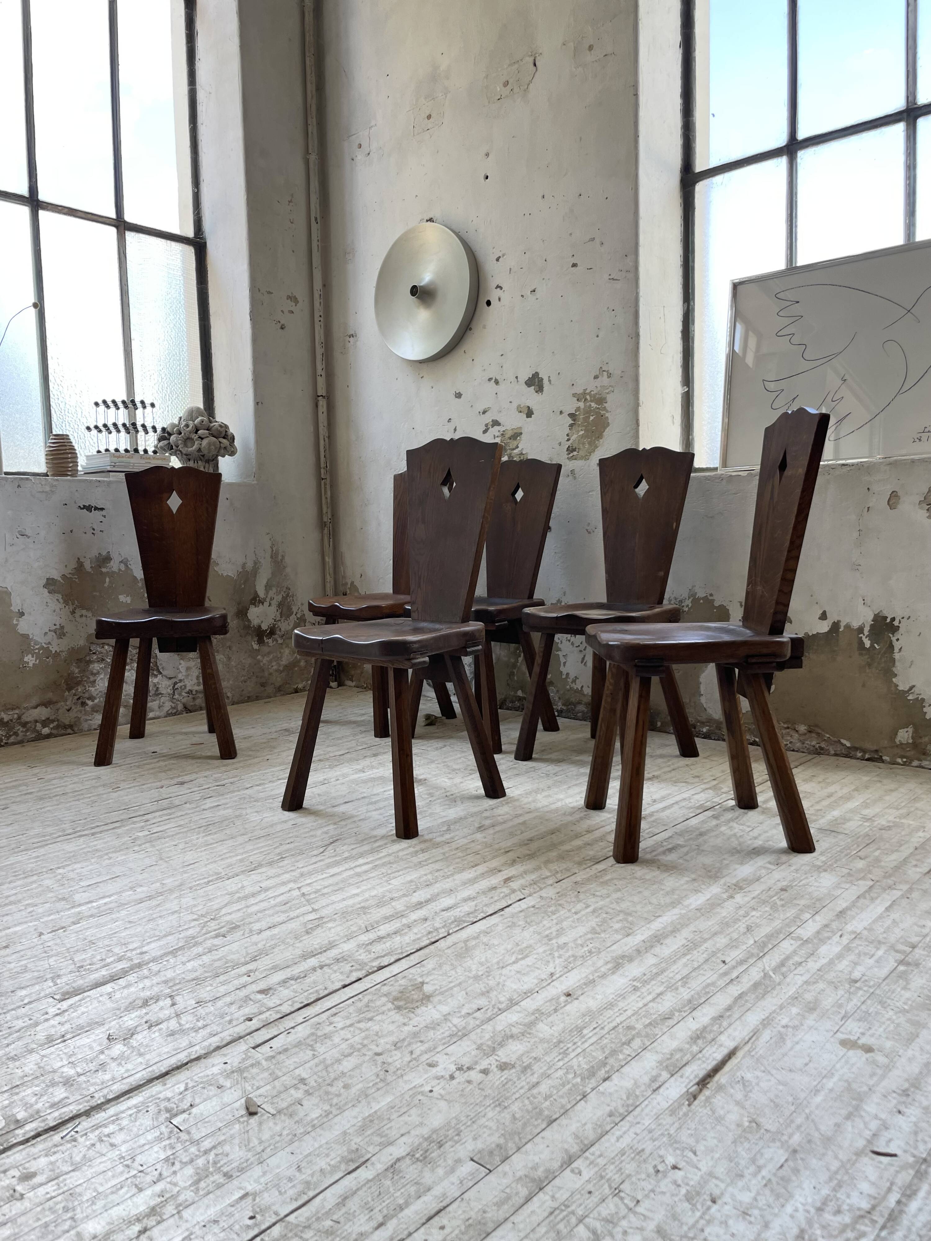 Chaises chêne massif chapo savoyarde art populaire
