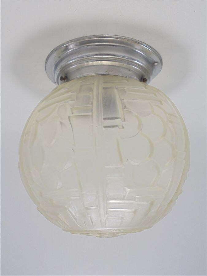 Art Deco globe ceiling lamp