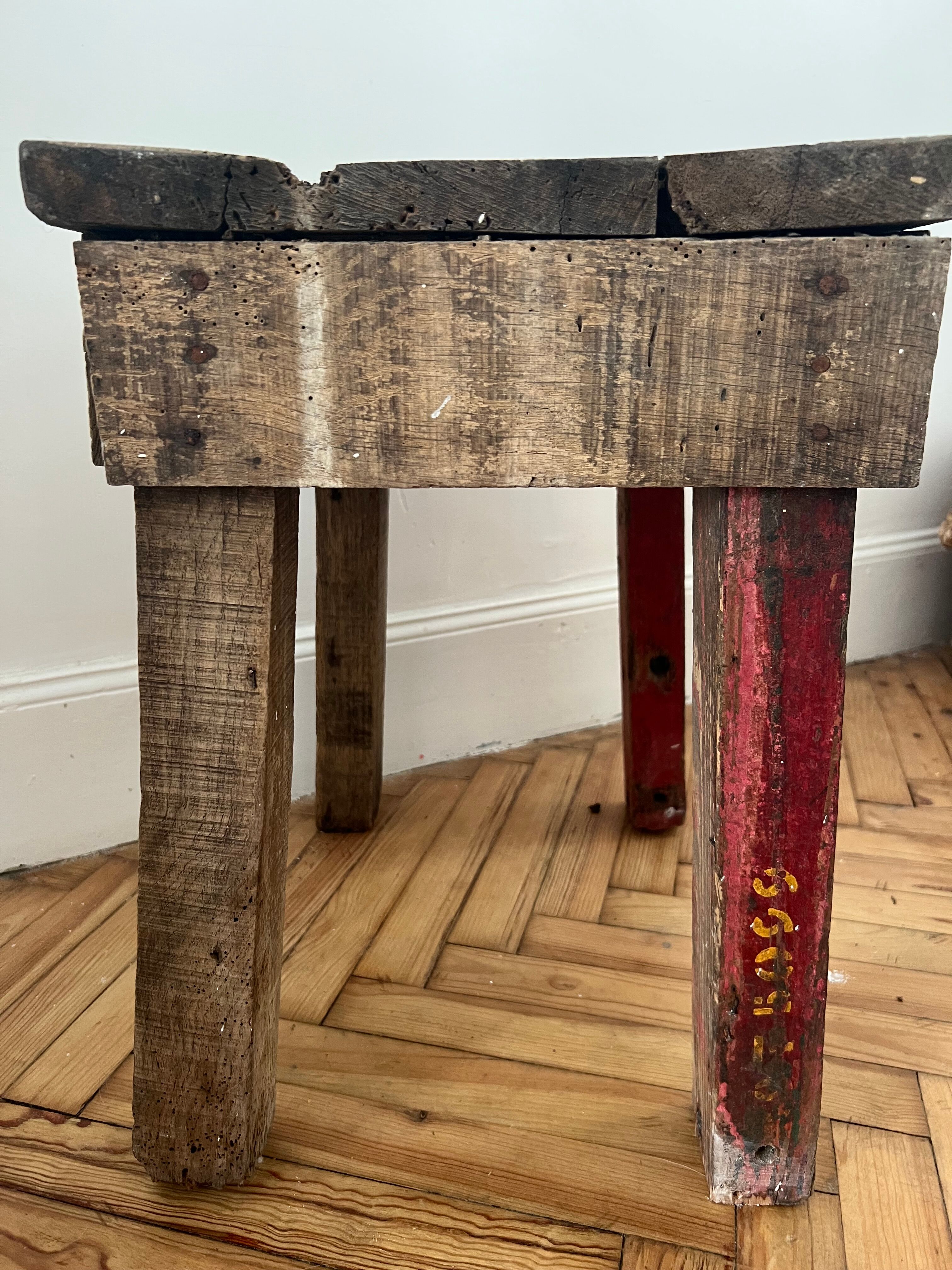 Bout de canapé ou table de nuit