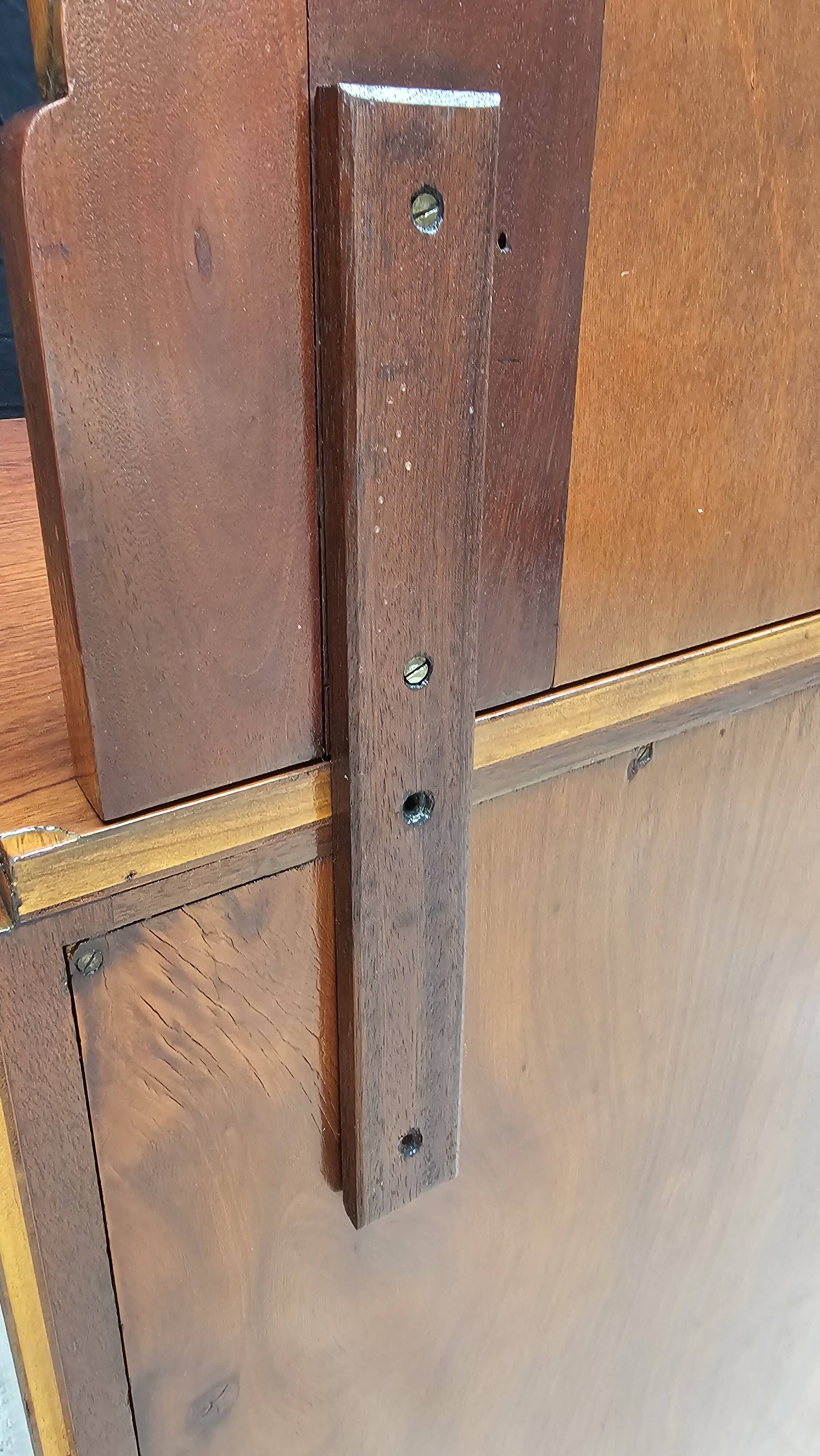 Art Deco buffet by Saddier & Fils in solid rosewood and veneer.