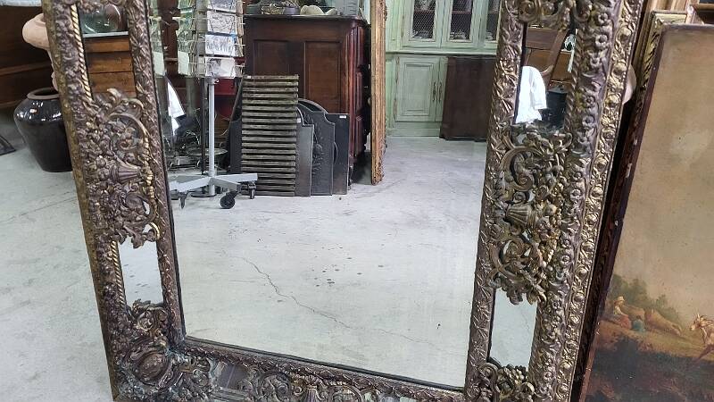ANCIENT MIRROR WITH PARCLOSES FROM THE NAPOLEON III ERA