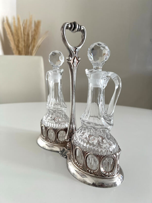 Huilier vinaigrier vintage italien en verre et métal argenté