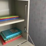 Wall-mounted bookcase display cabinet