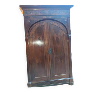 Armoire en noyer et marqueterie - filets