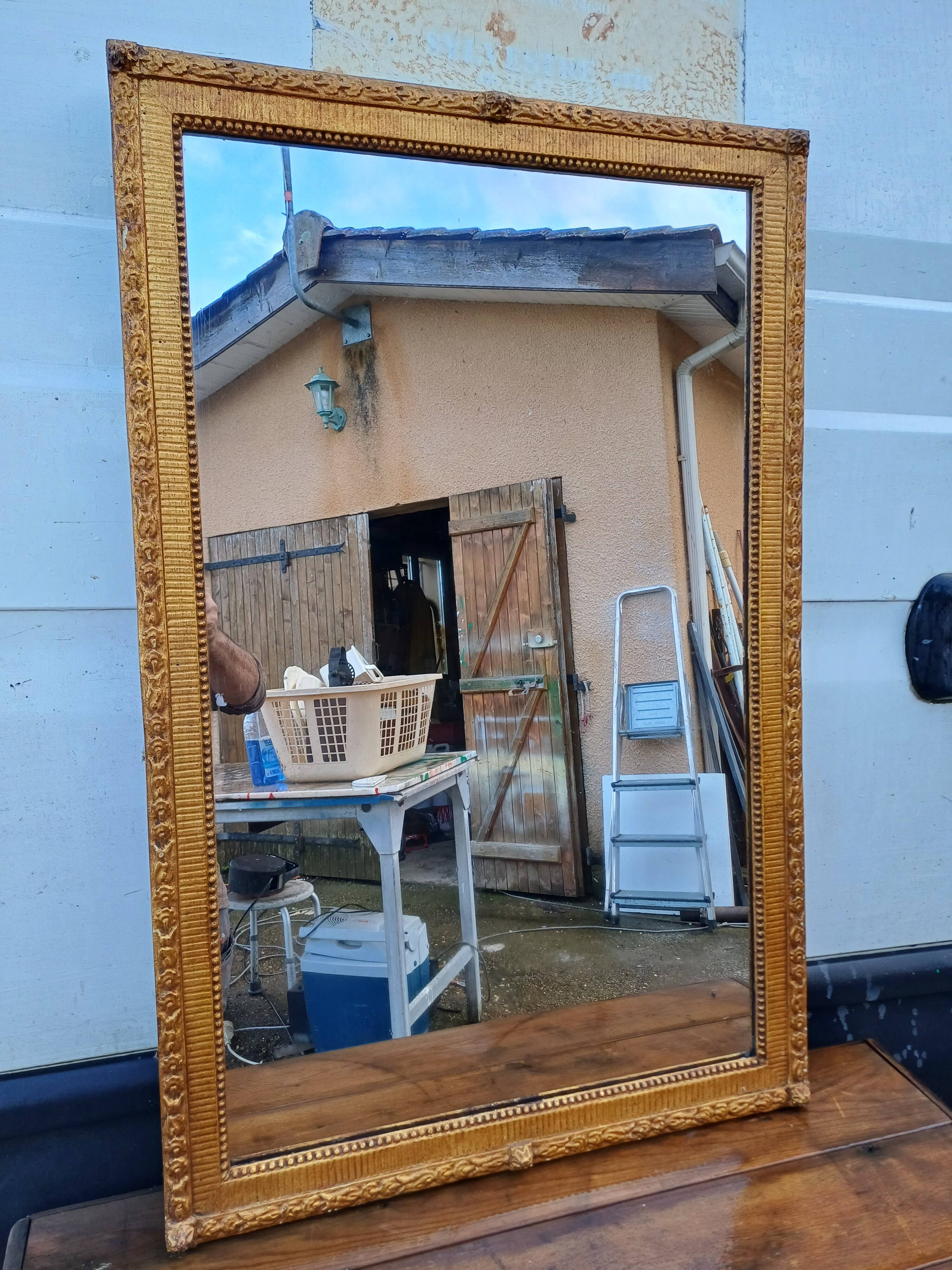 Miroir 19 éme Bois et Stuck Doré