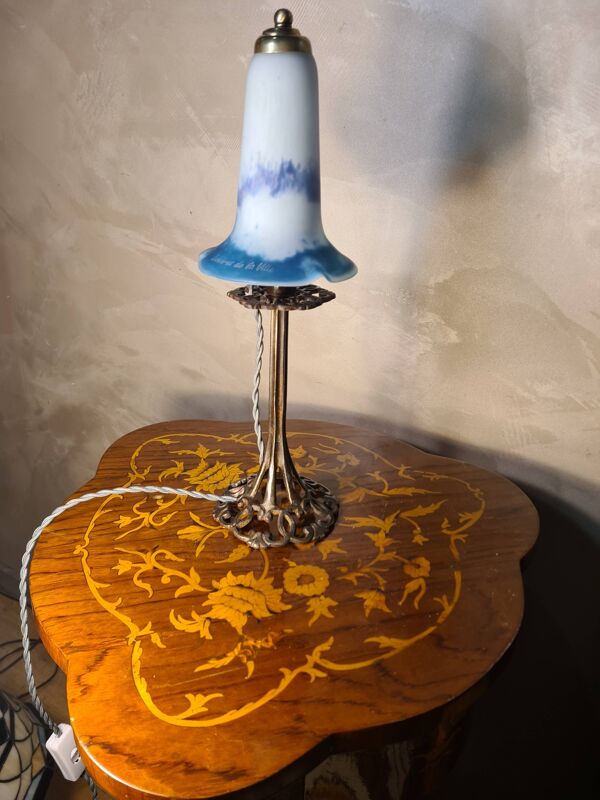 lampe bronze art nouveau tulipe pate de verre signé lumieres de la ville 40