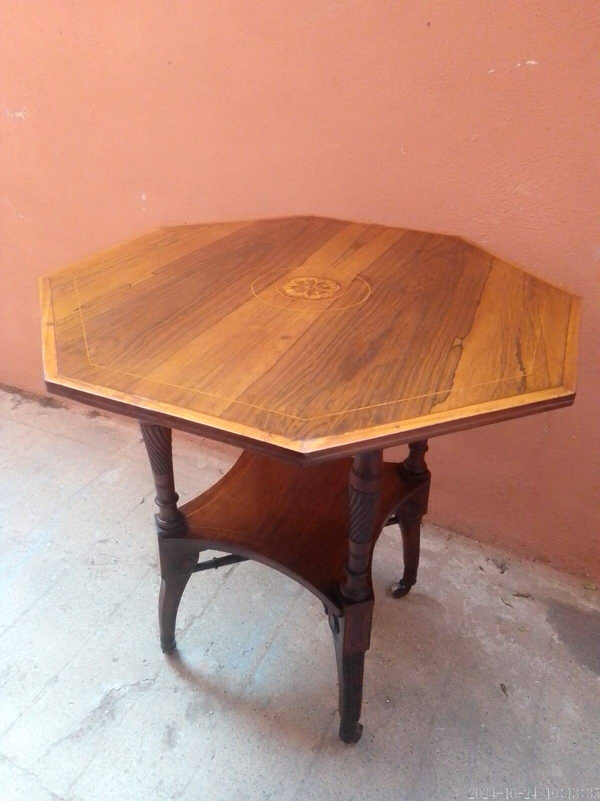 English pedestal table