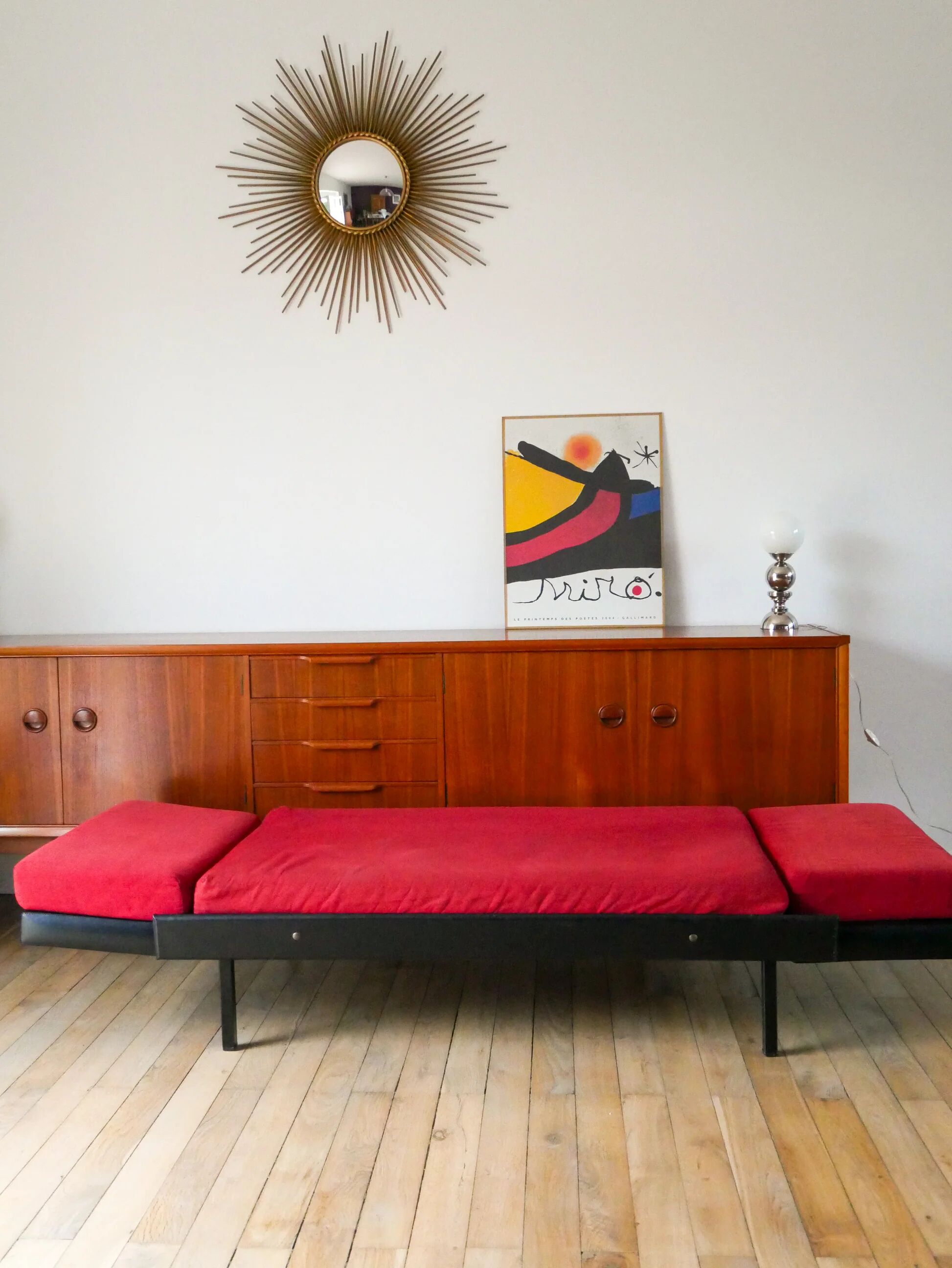 Day Bed sofa in skai, red mottled fabric and black metal 1950