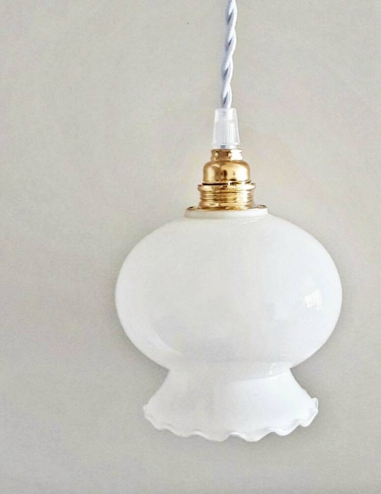 Vintage opaline portable lamp