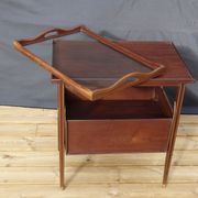 Mahogany service with flaps with removable glass top 67 x 46 cm