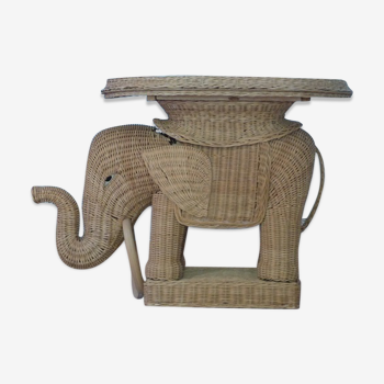 Vintage rattan elephant table
