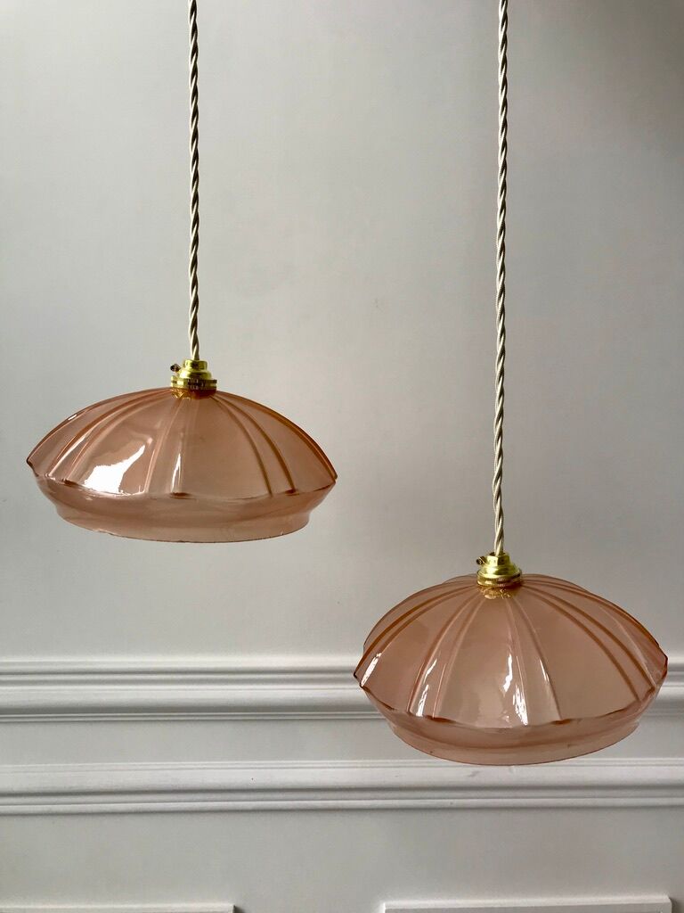 Pair of pink glass suspensions art deco 30s
