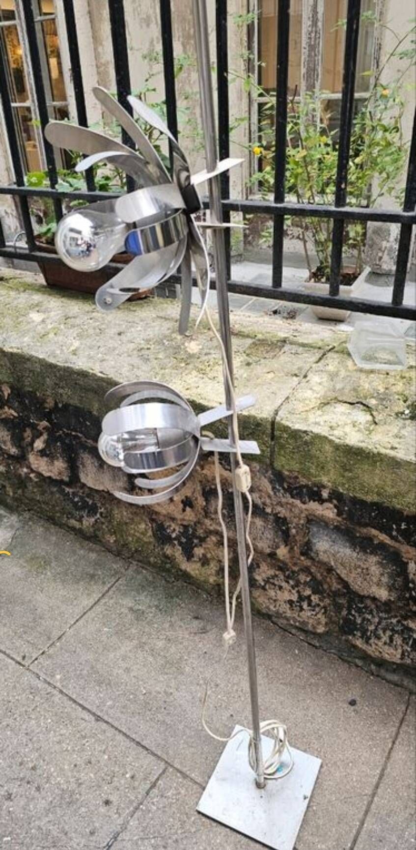 Lampadaire vintage Oxar Jocelyne Trocmé 1970