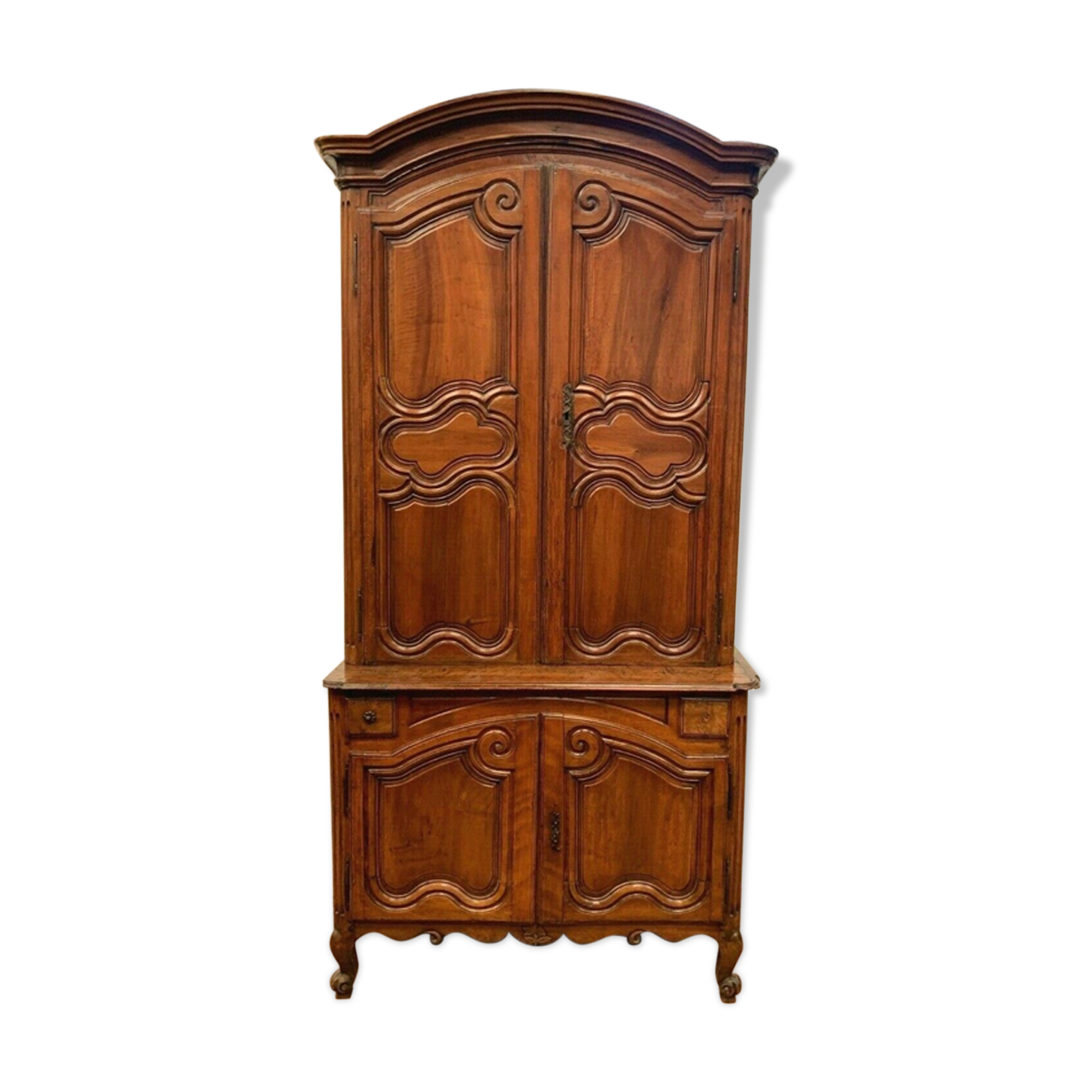 Buffet 2 body Louis XV walnut