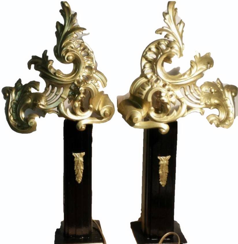 Set of 2 table lamps, old gilded bronze lampshades