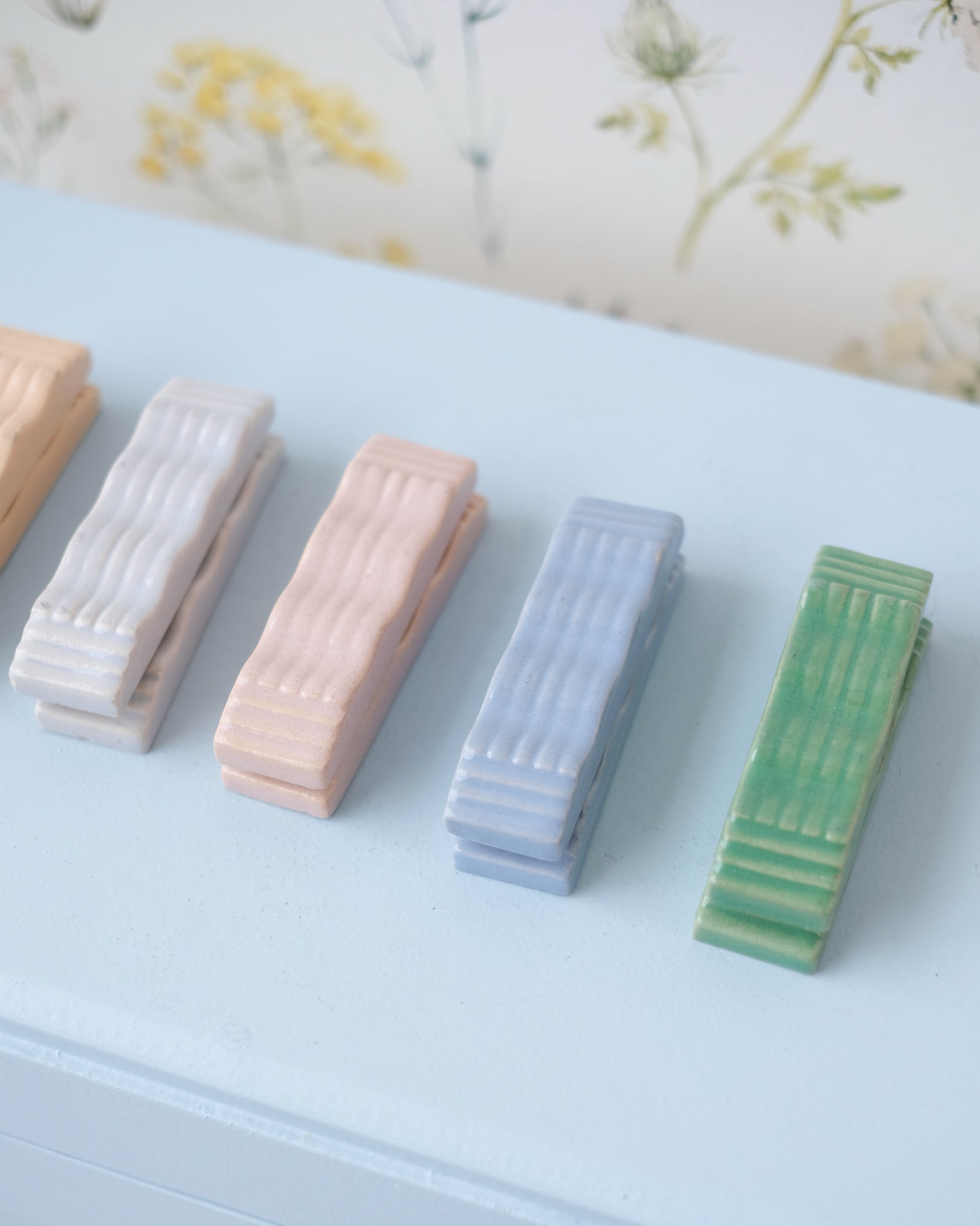 10 Ceramic Art Deco knife holders