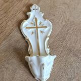 Bénitier en porcelaine