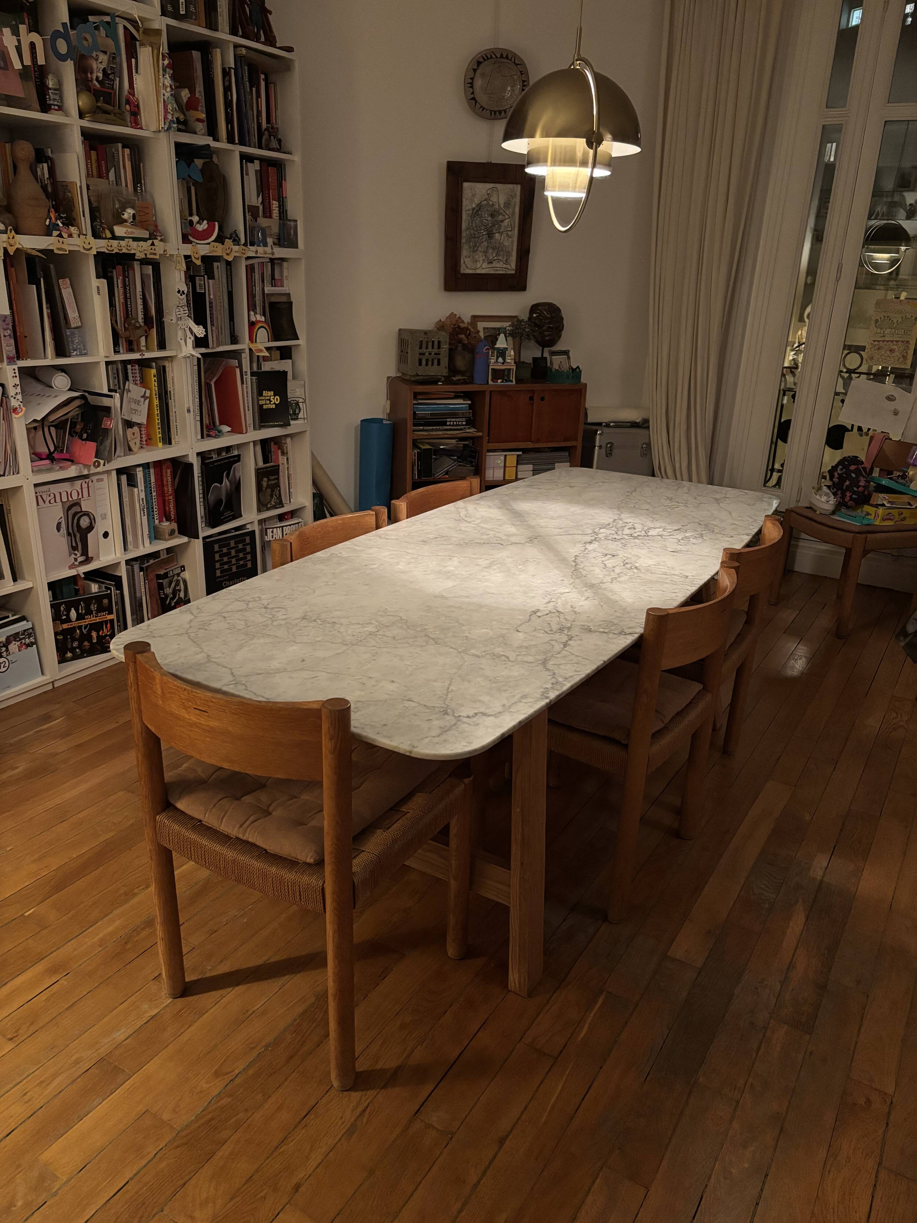 Marble table buondi