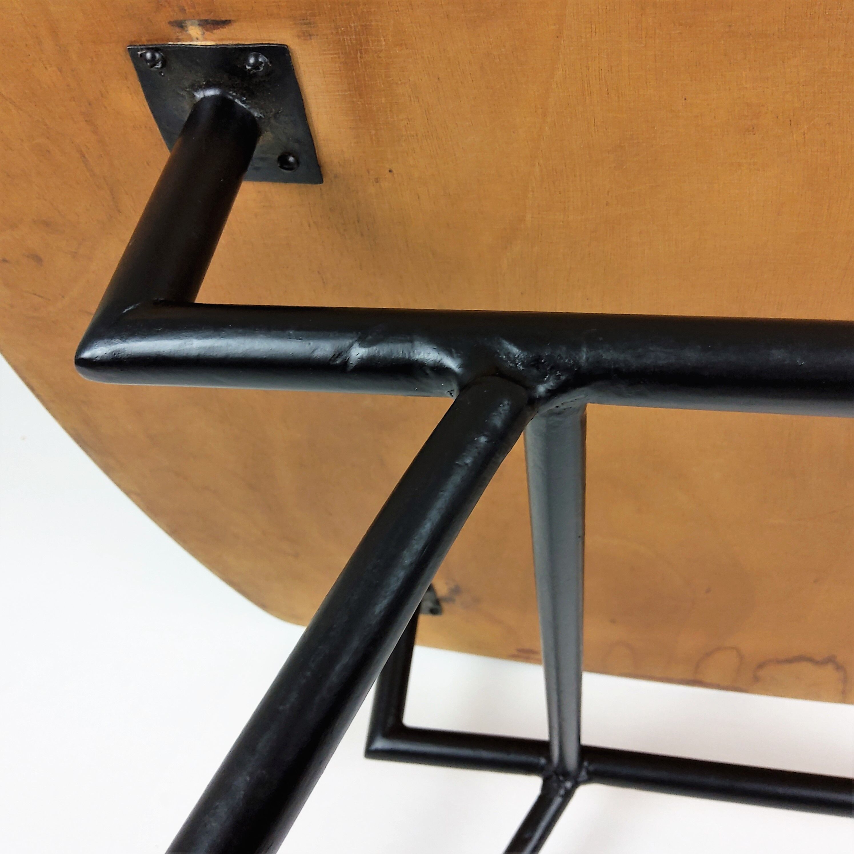 Vintage coffee table 1950