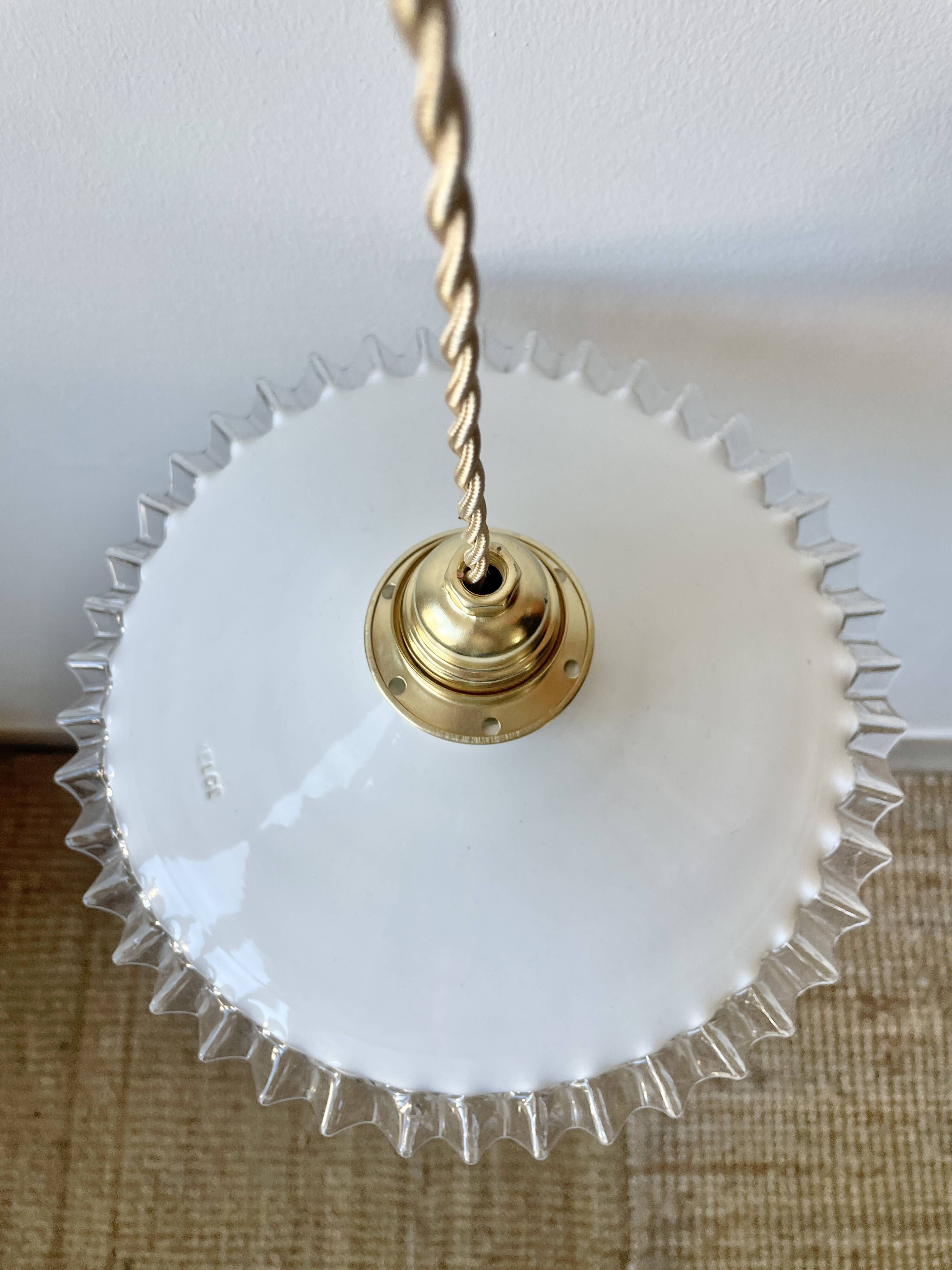 Opaline pendant light