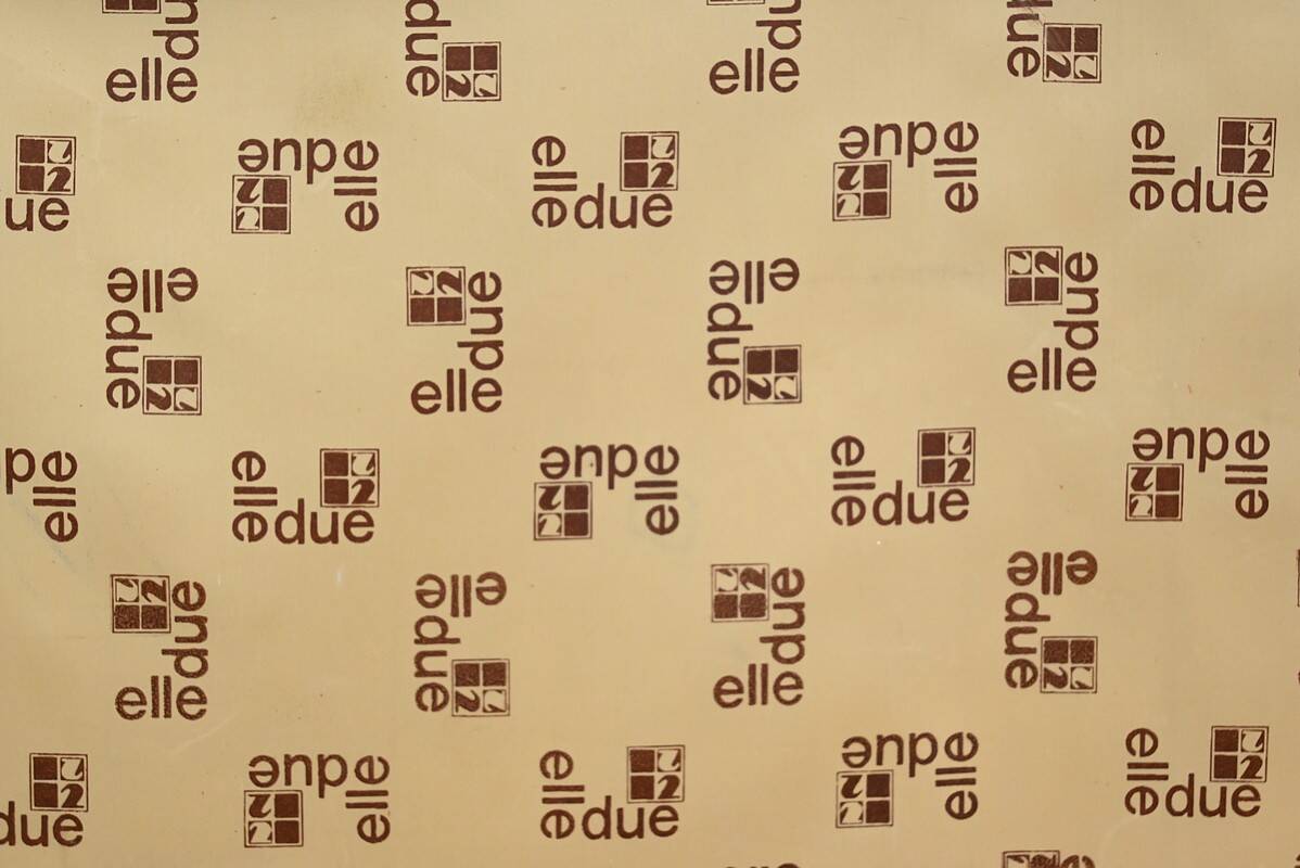 Dressing table and its pouf, Italian design – 1970