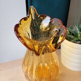 Vase en verre bullé orange