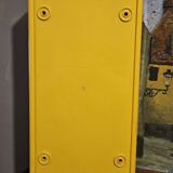 Yellow wall mirror by Olaf van Bohr gedy