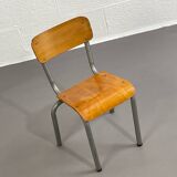 Chaise d’écolier Mullca