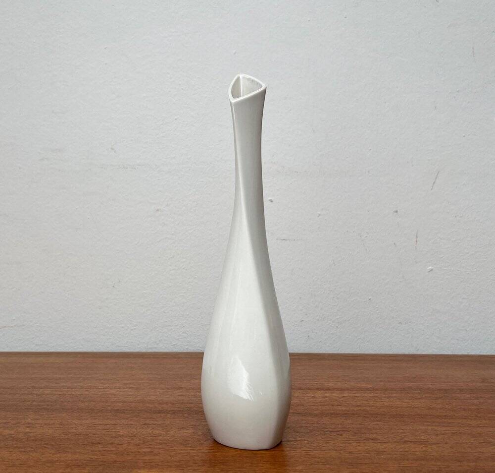 White sculptural German vase from the mid-century by Peter Müller for Sgrafo Modern, 1960s.