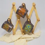 Accordion hooks