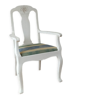 White throne / chair sweden