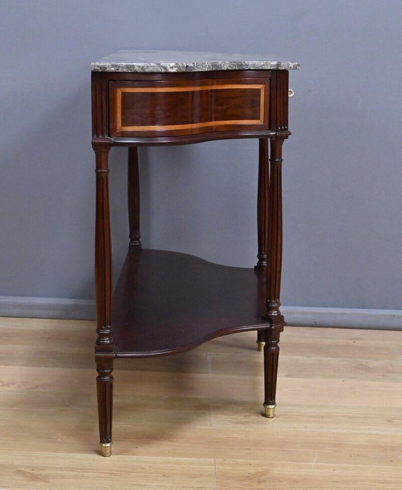 Console in mahogany and marble, Louis XVI period – late 18th century.