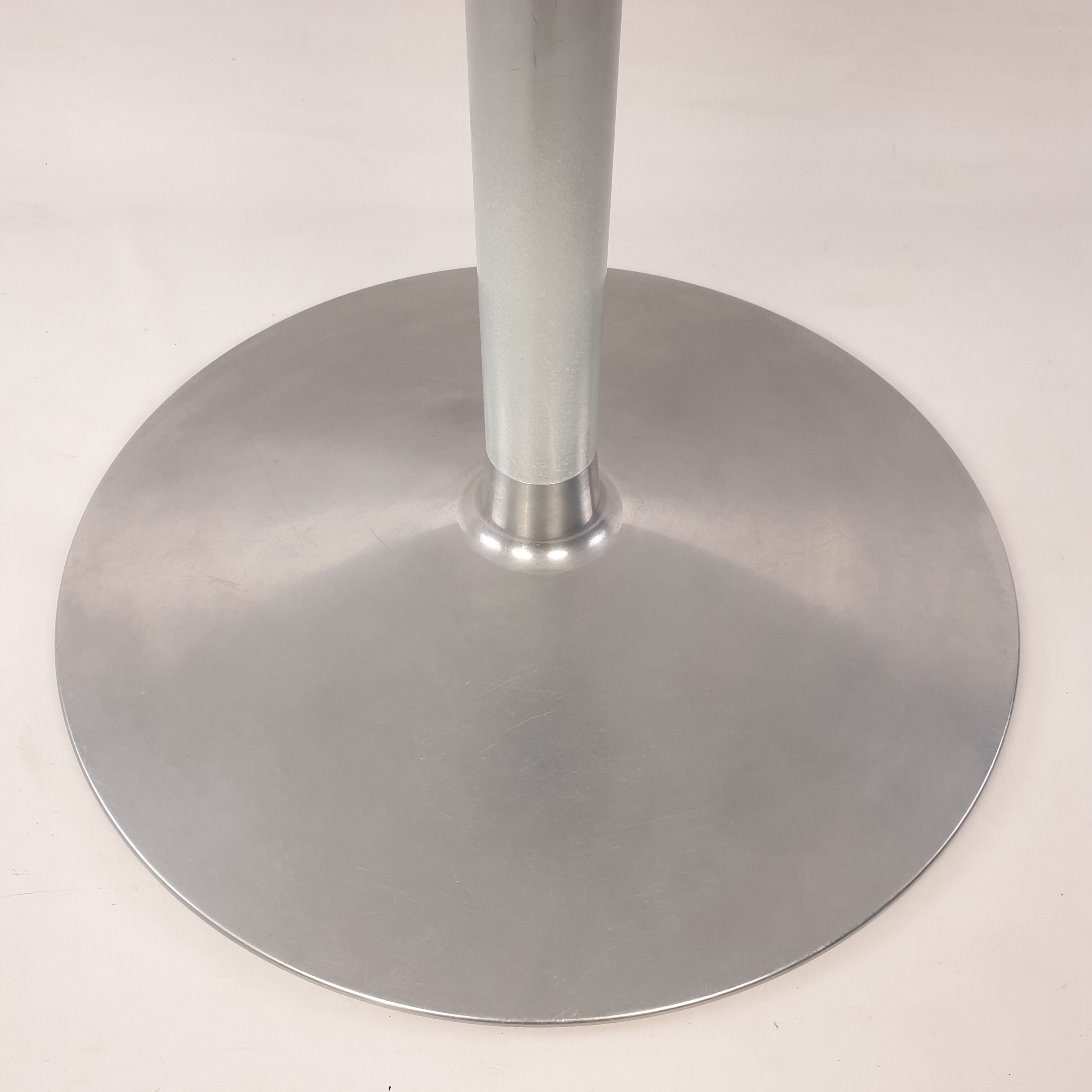 Oval Dining Table by Pierre Paulin for Artifort 1980s