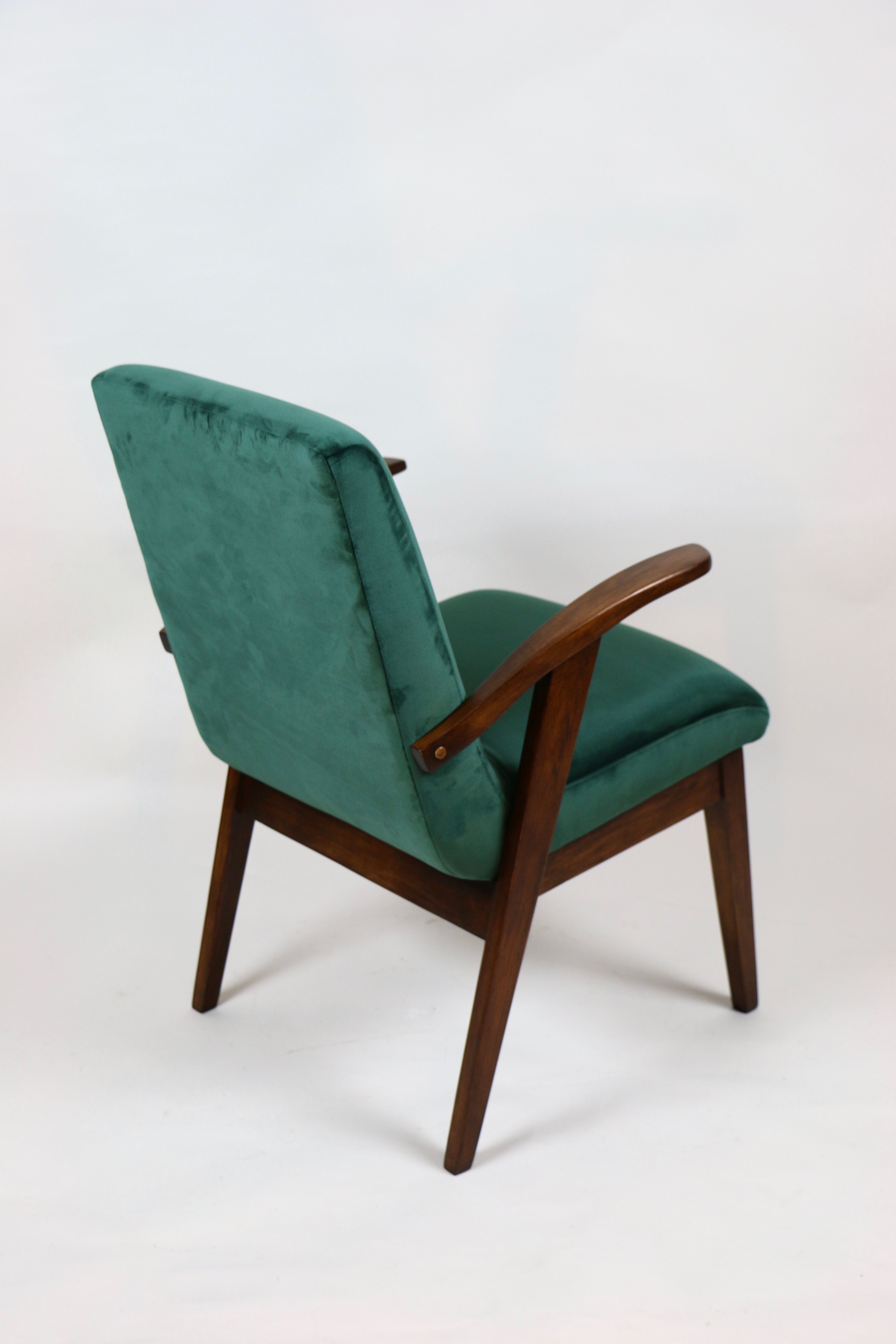 Fauteuil en velours vert d’années 1970