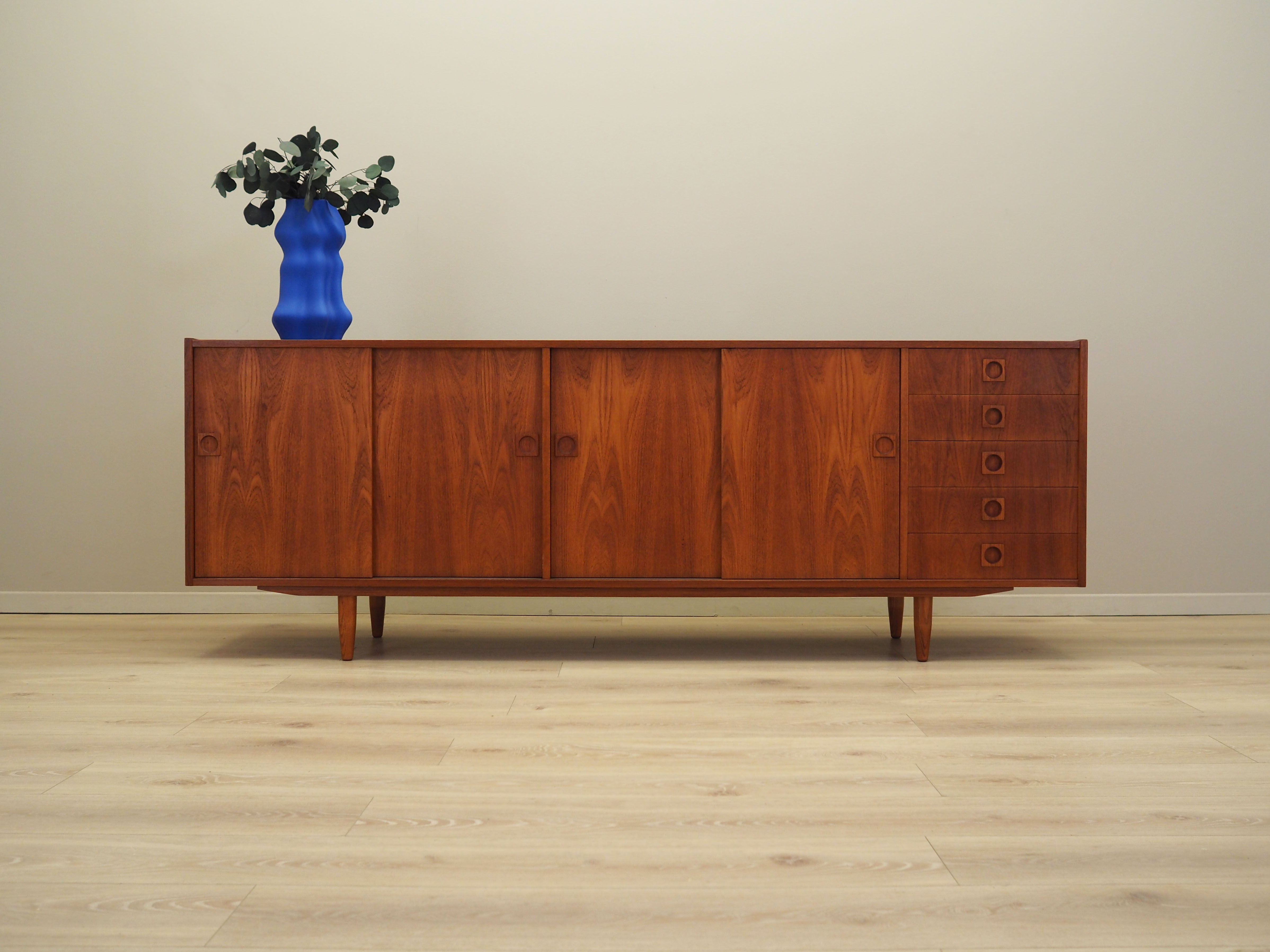 Teak sideboard, Danish design, 1960s, production: Farsø Møbelfabrik