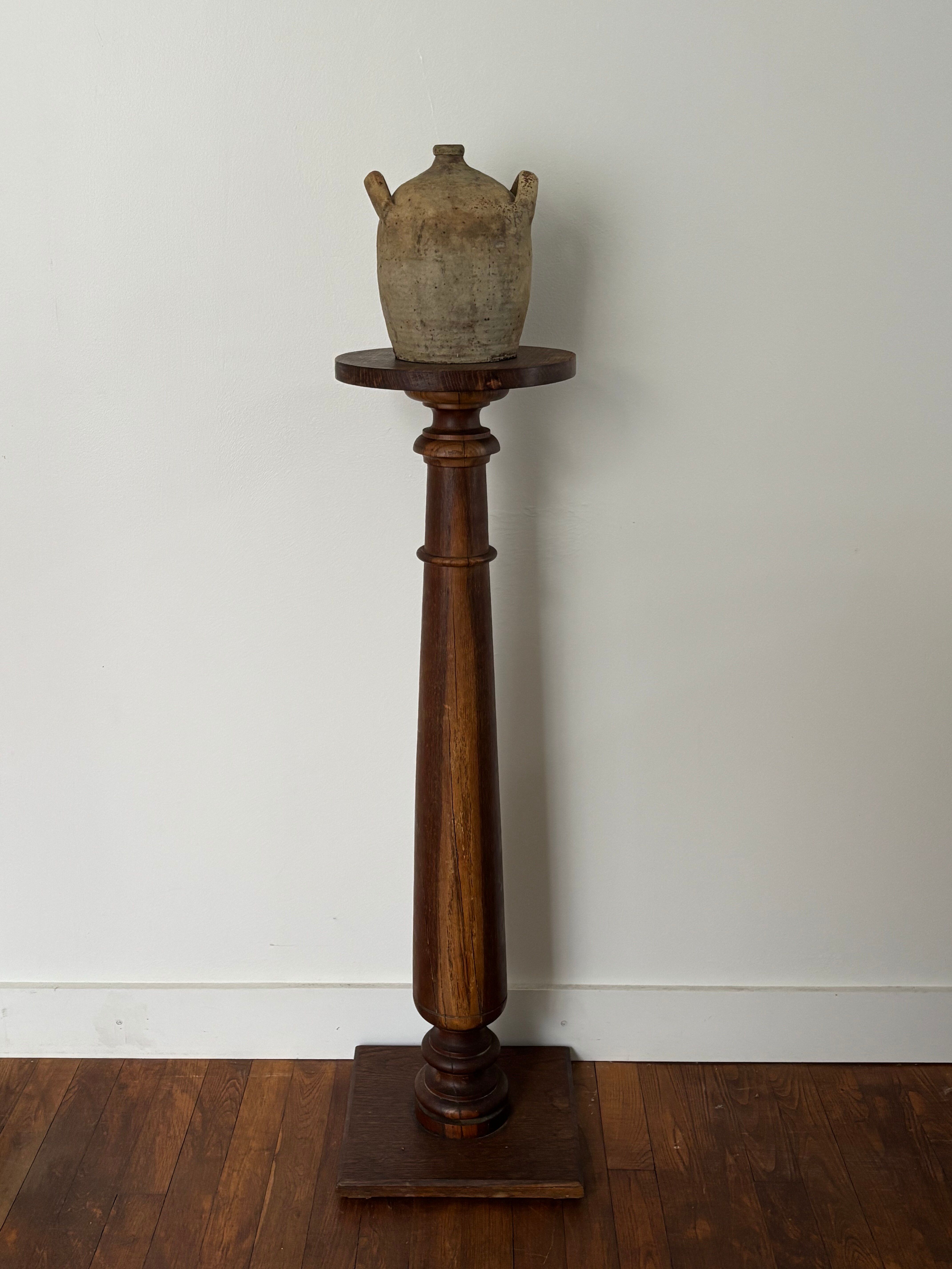 Colonne en bois