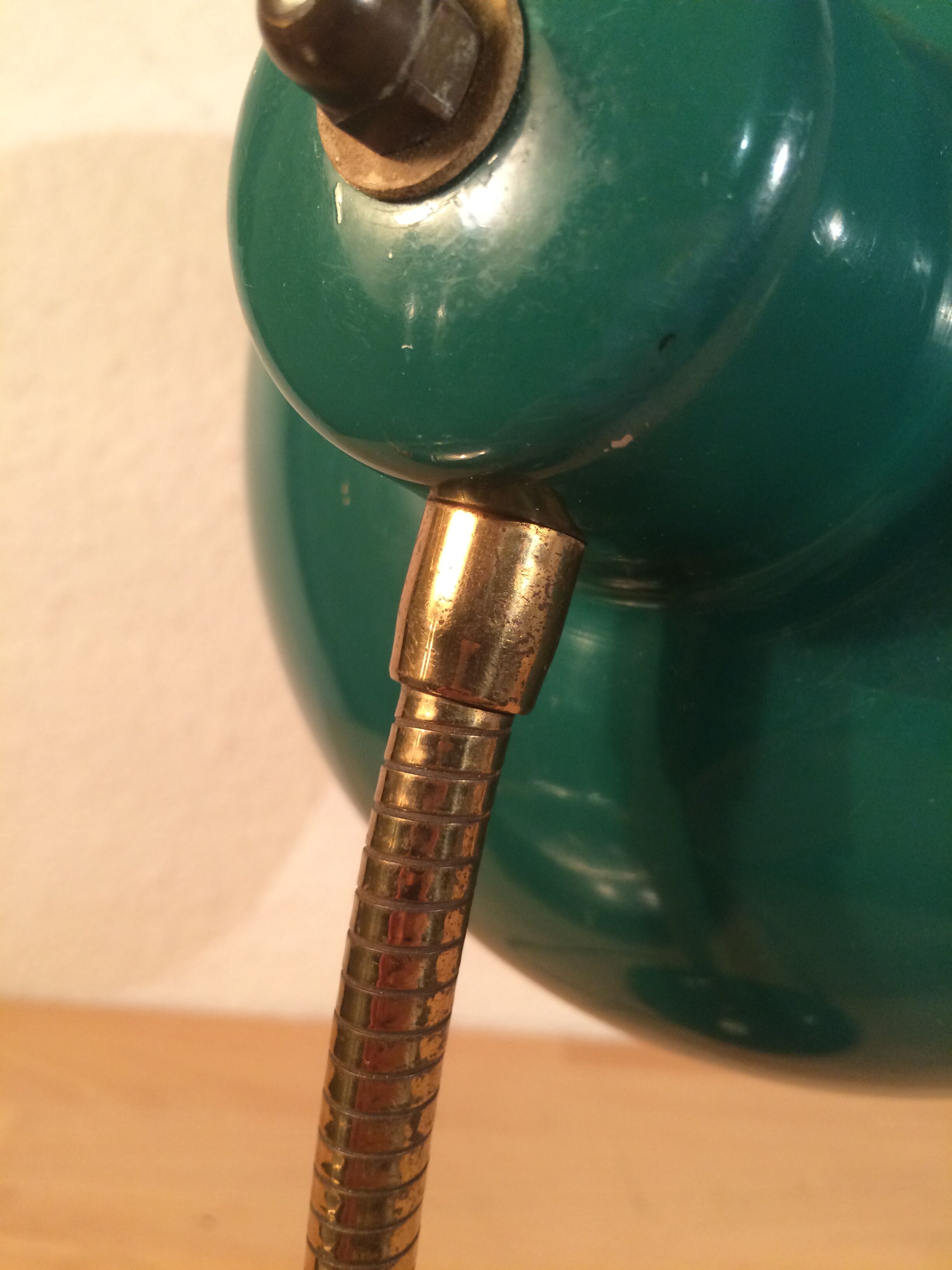 Green flexible desk lamp, 50s,vintage metal