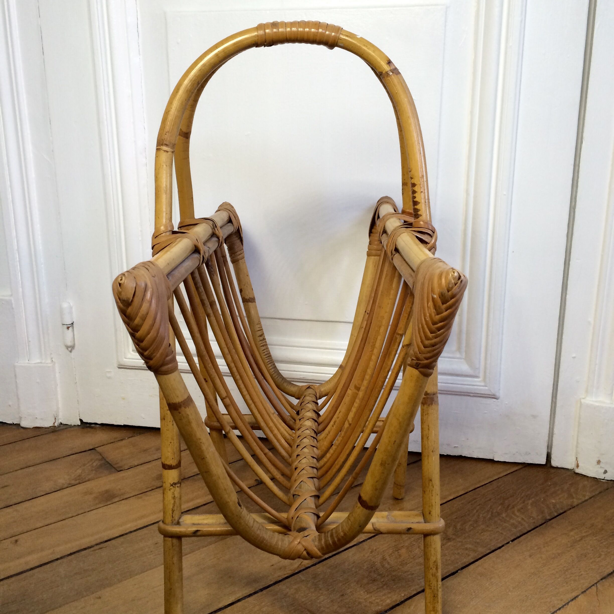 Rattan magazine rack