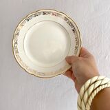 12 Villeroy and Boch dessert plates