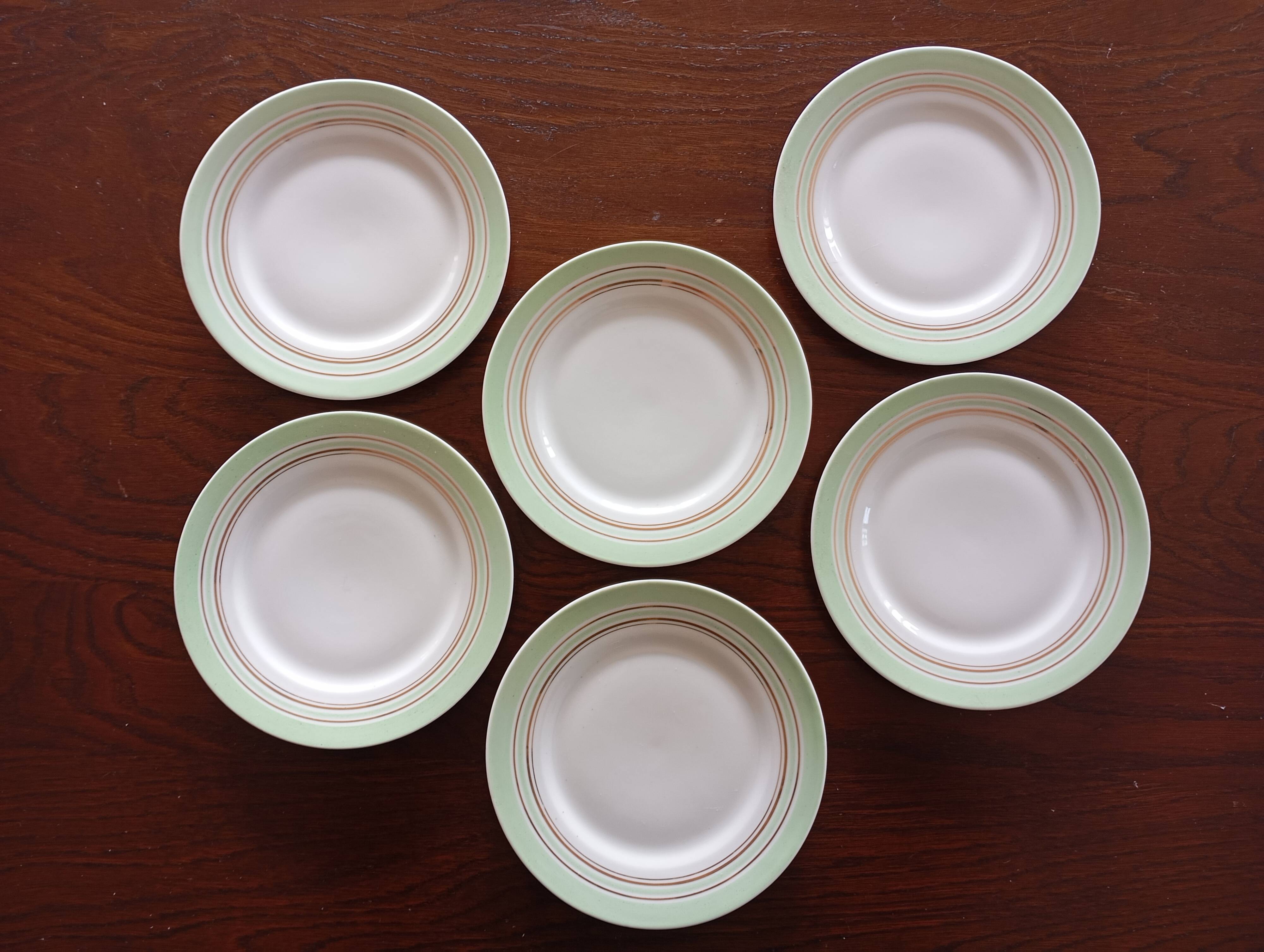 12 assiettes à dessert Descotte Reboisson & Barranger (D.R.B.) Limoges