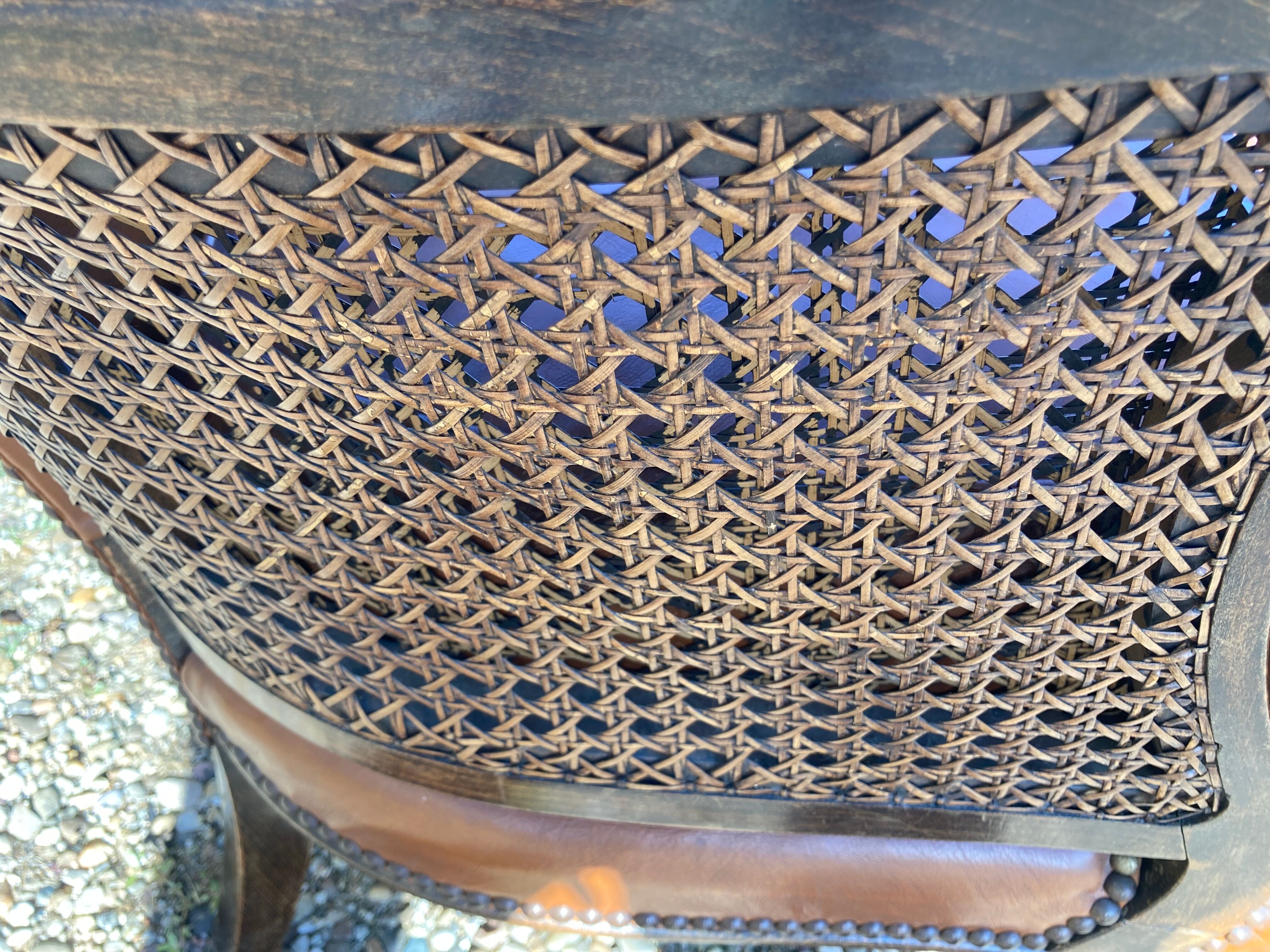 Pair of leather armchairs cannish cheeks