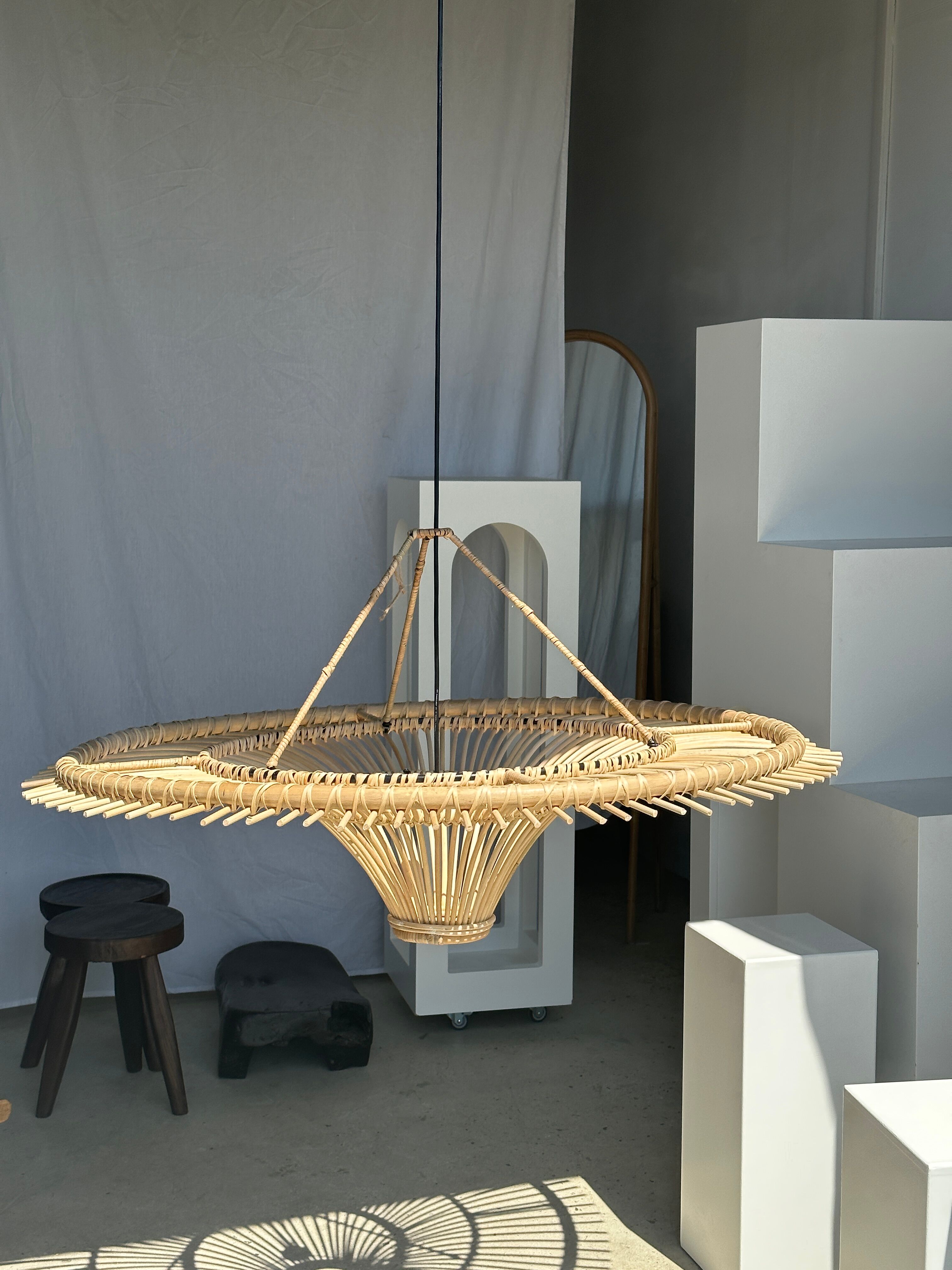 Suspension rattan saucer iron frame D:120 H:60