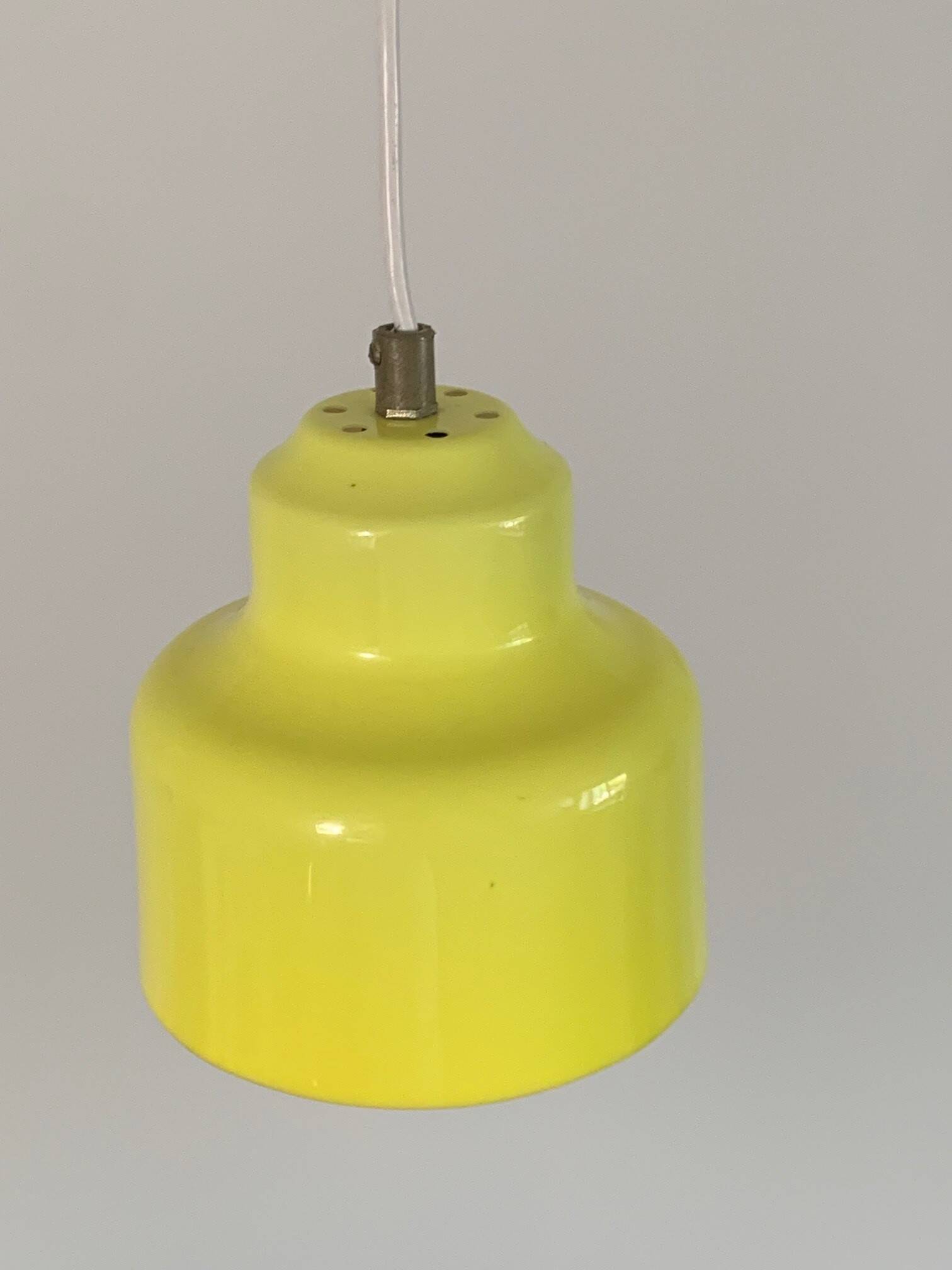 Yellow suspension - 70s suede