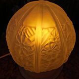 Globe suspension art deco table lamp