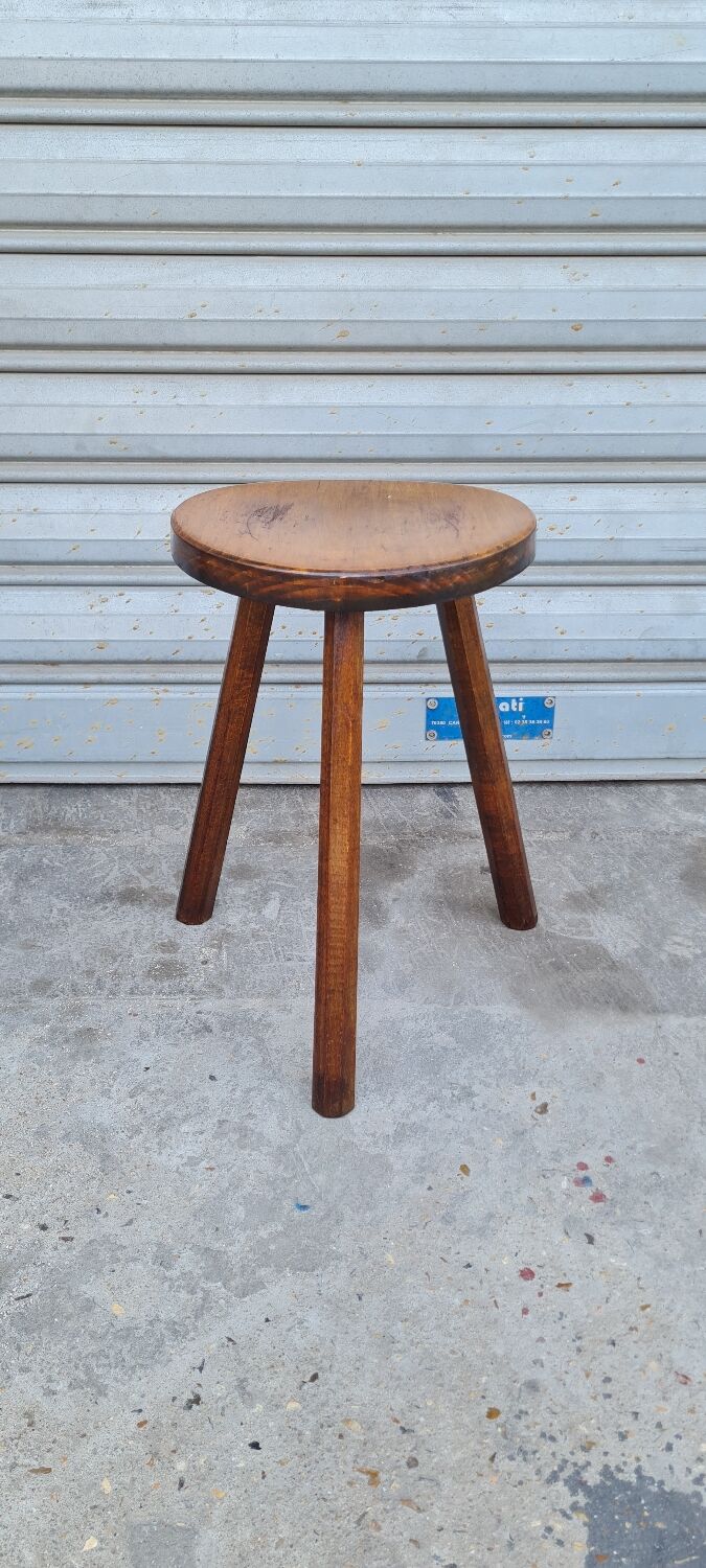 Tripod stool