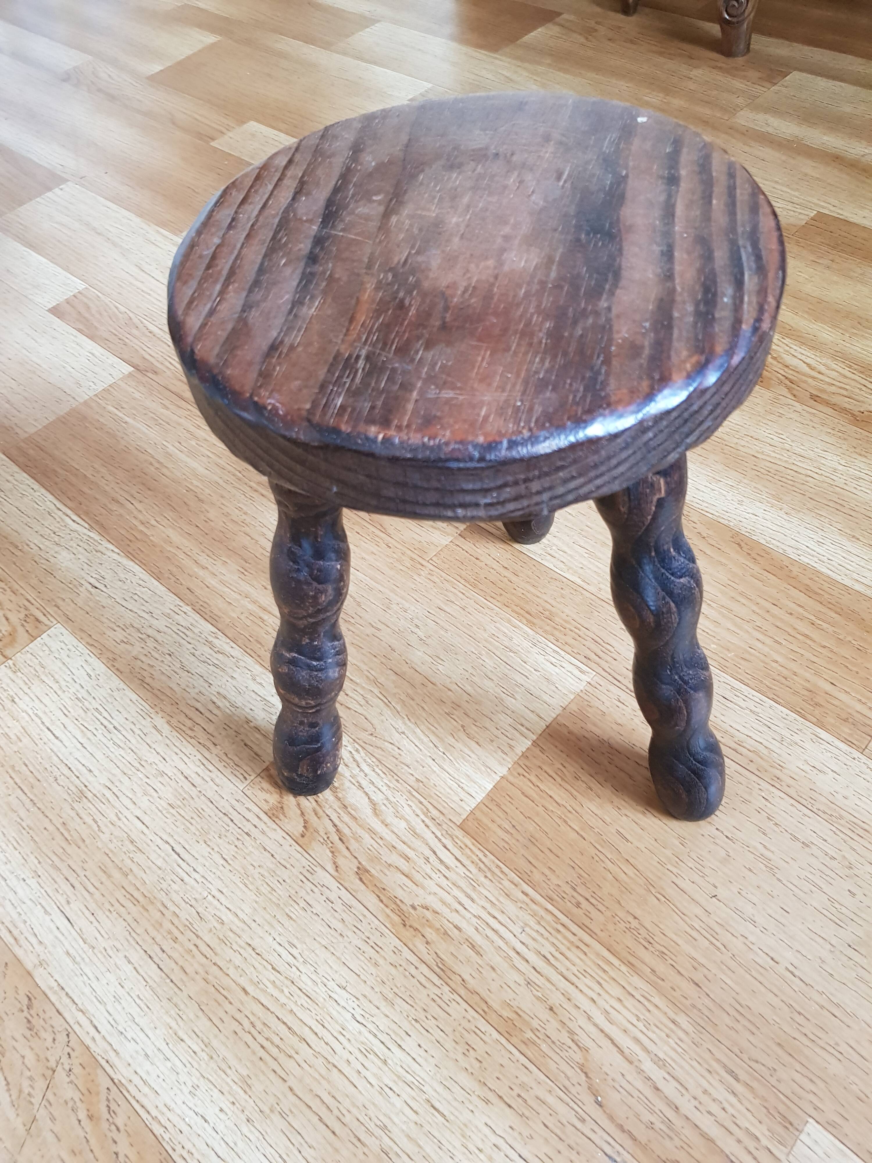 Farm stool