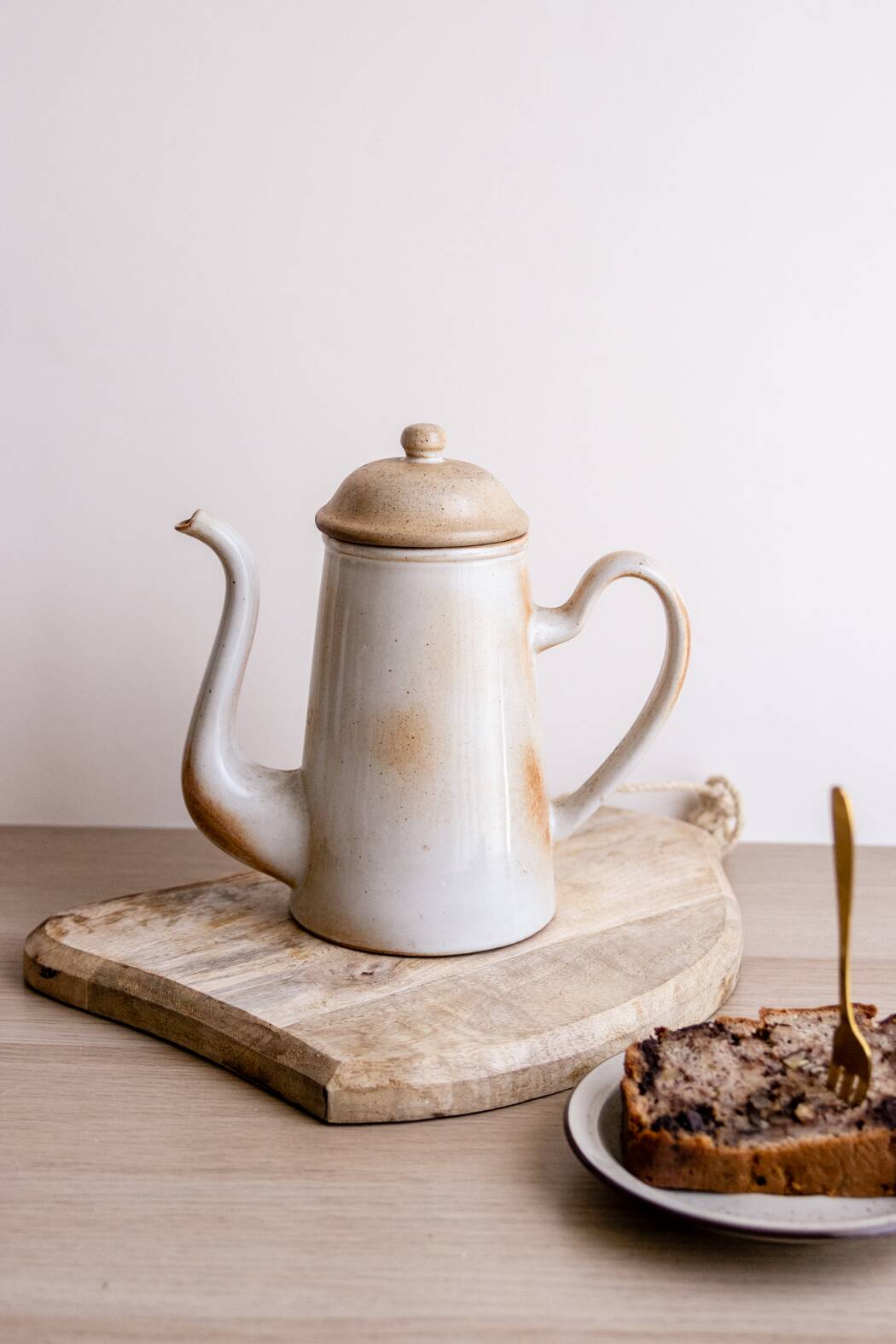 Enameled stoneware coffee pot