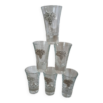 6 petits verres à liqueur anciens